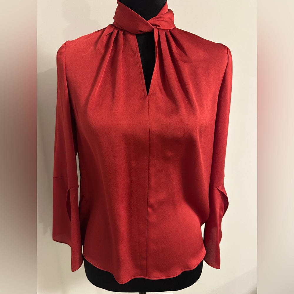 VINCE CAMUTO Elegant rusty orange Red Women's Top